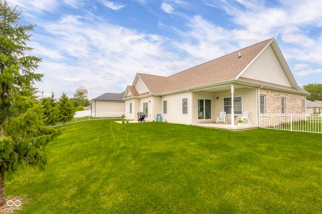 5775 Victory Drive, Columbus, IN 47203