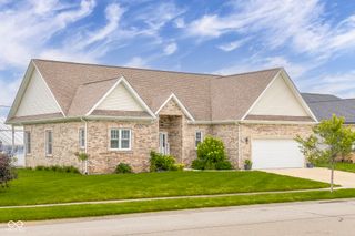 5775 Victory Drive, Columbus, IN 47203