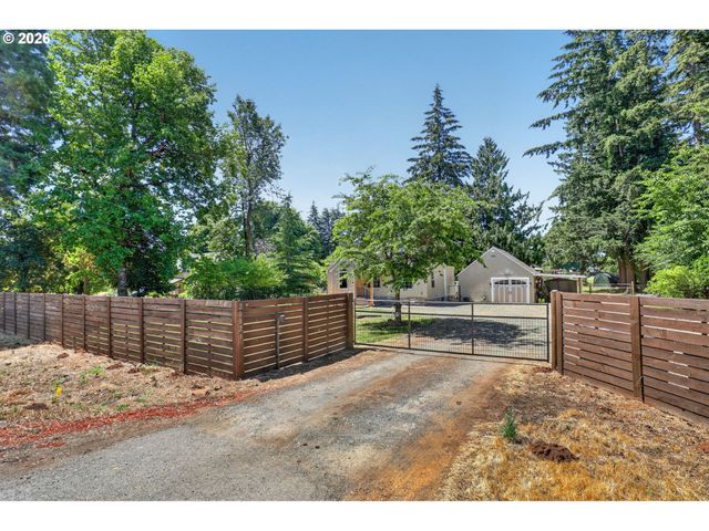 20071 HIGHWAY 213, Oregon City, OR 97045