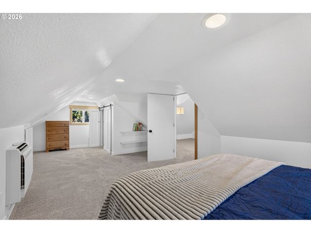 20071 HIGHWAY 213, Oregon City, OR 97045