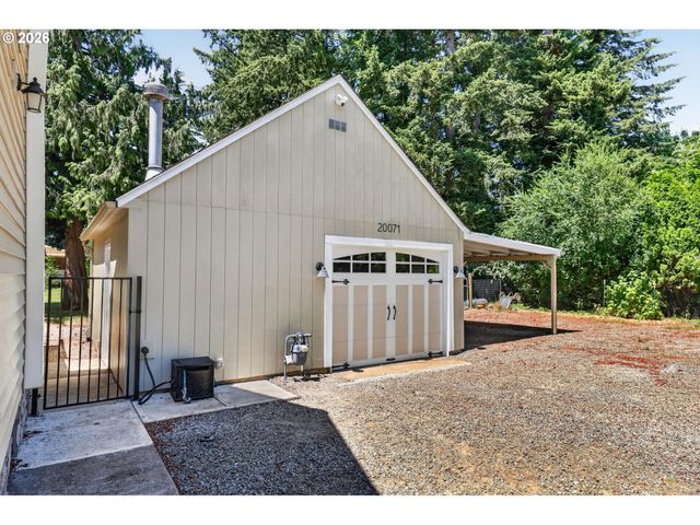 20071 HIGHWAY 213, Oregon City, OR 97045