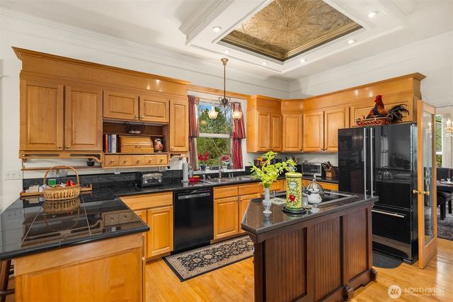 7824 S Lake Stevens Road, Lake Stevens, WA 98258