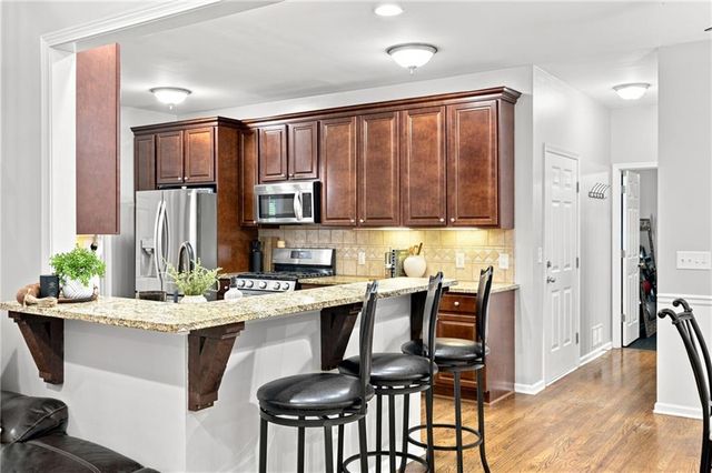 6034 Silver Lace Lane NW, Acworth, GA 30101