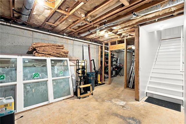 6034 Silver Lace Lane NW, Acworth, GA 30101