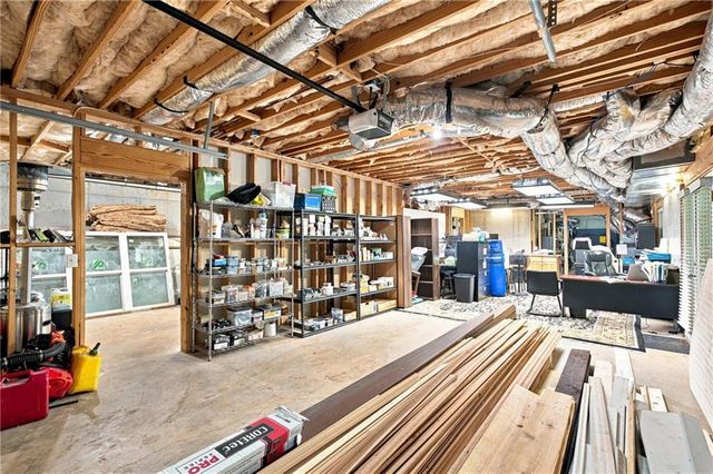 6034 Silver Lace Lane NW, Acworth, GA 30101