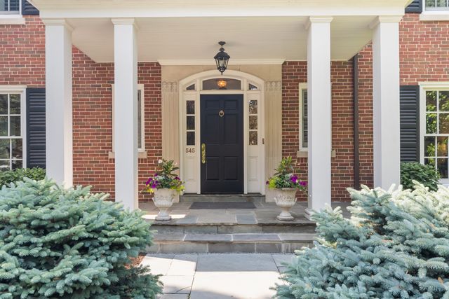545 Sheridan Road, Winnetka, IL 60093