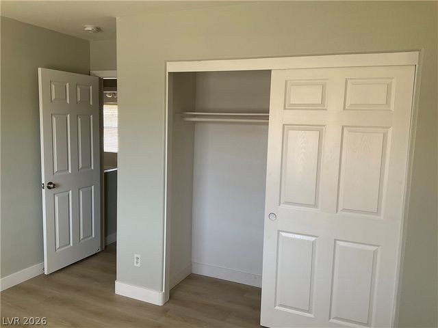 5782 Bayakoa Road, Las Vegas, NV 89142