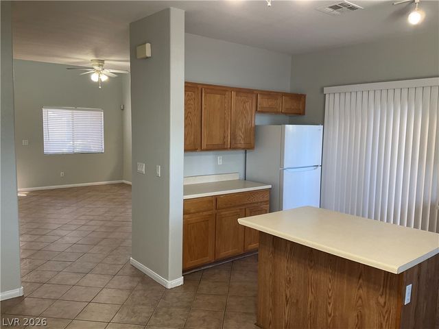 5782 Bayakoa Road, Las Vegas, NV 89142