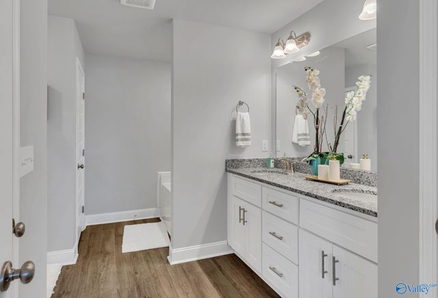 207 Rim Rock Circle, Huntsville, AL 35810