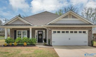 207 Rim Rock Circle, Huntsville, AL 35810