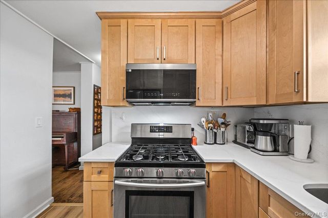 5700 Arlington Avenue 18V, Bronx, NY 10471