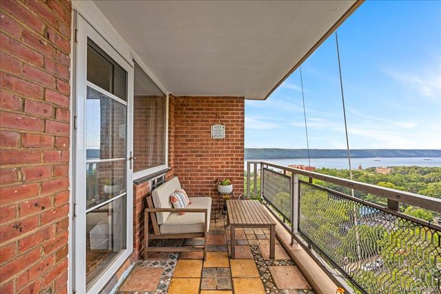 5700 Arlington Avenue 18V, Bronx, NY 10471