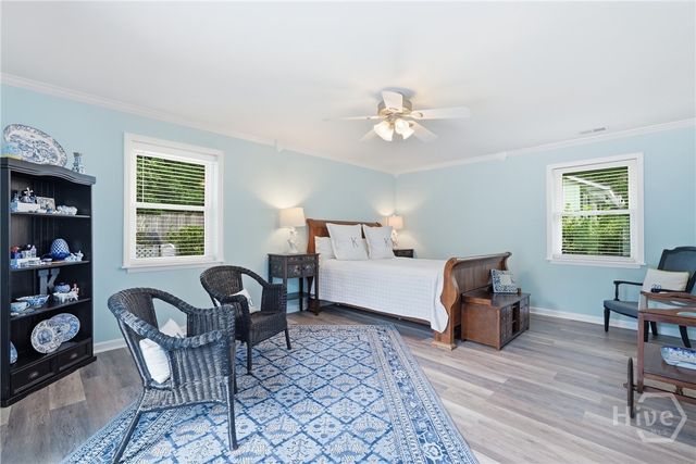 32 Falligant Avenue, Savannah, GA 31410