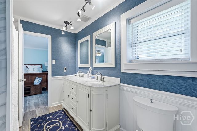 32 Falligant Avenue, Savannah, GA 31410