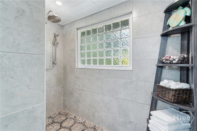 32 Falligant Avenue, Savannah, GA 31410