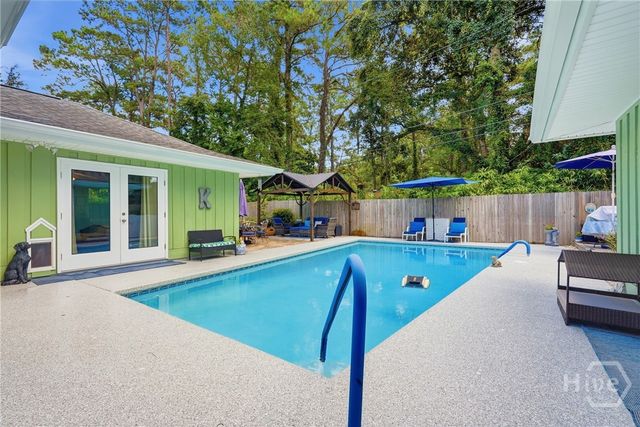32 Falligant Avenue, Savannah, GA 31410