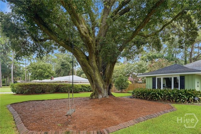 32 Falligant Avenue, Savannah, GA 31410
