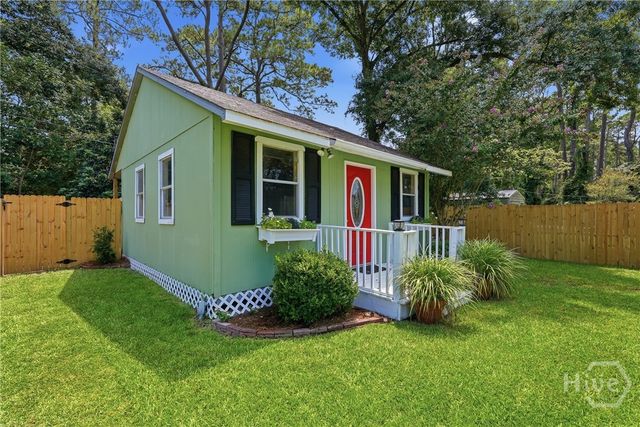32 Falligant Avenue, Savannah, GA 31410