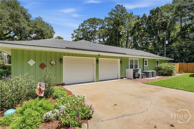 32 Falligant Avenue, Savannah, GA 31410