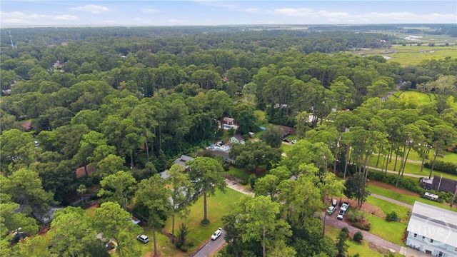 32 Falligant Avenue, Savannah, GA 31410