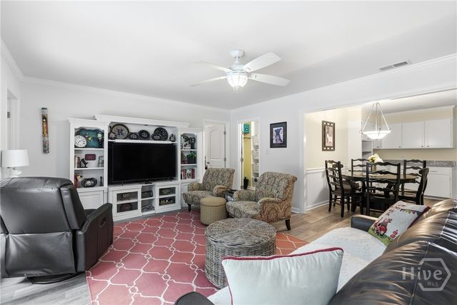 32 Falligant Avenue, Savannah, GA 31410