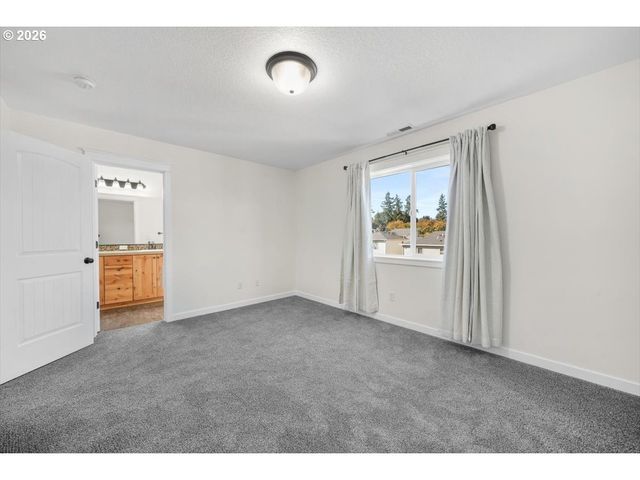 847 CROUCHEN St, Salem, OR 97304