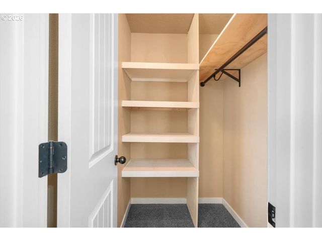 847 CROUCHEN St, Salem, OR 97304