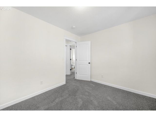 847 CROUCHEN St, Salem, OR 97304