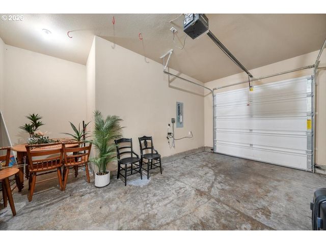 847 CROUCHEN St, Salem, OR 97304
