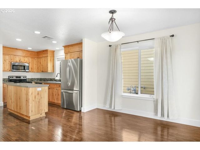 847 CROUCHEN St, Salem, OR 97304