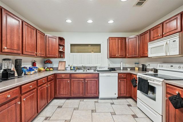 311 MORNINGVIEW DRIVE, Eustis, FL 32726