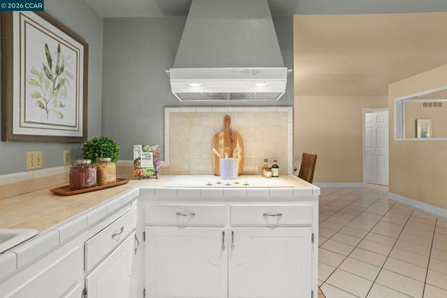 3624 Sanford St, Concord, CA 94520