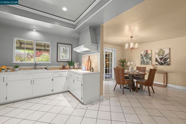 3624 Sanford St, Concord, CA 94520