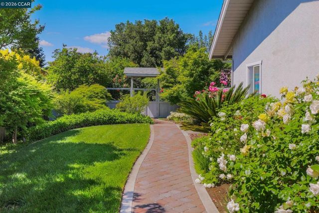 3624 Sanford St, Concord, CA 94520