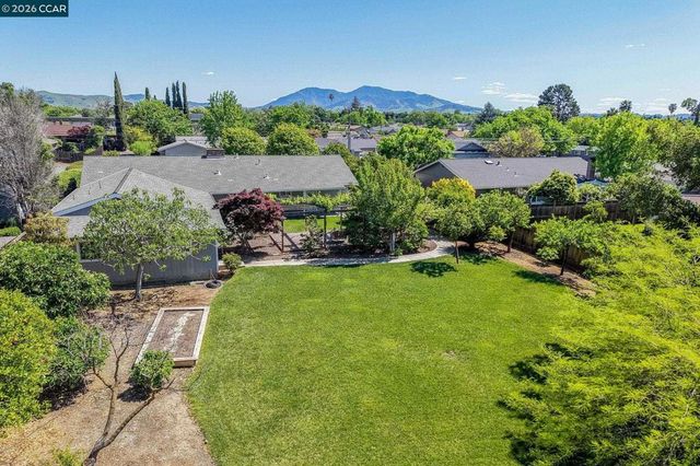 3624 Sanford St, Concord, CA 94520