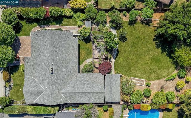 3624 Sanford St, Concord, CA 94520