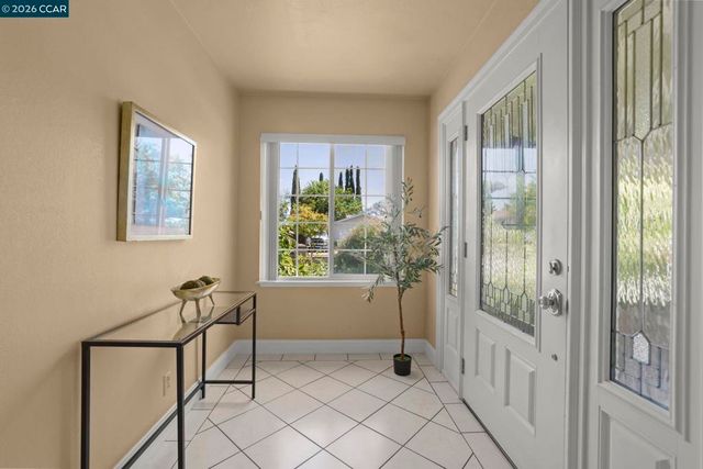 3624 Sanford St, Concord, CA 94520