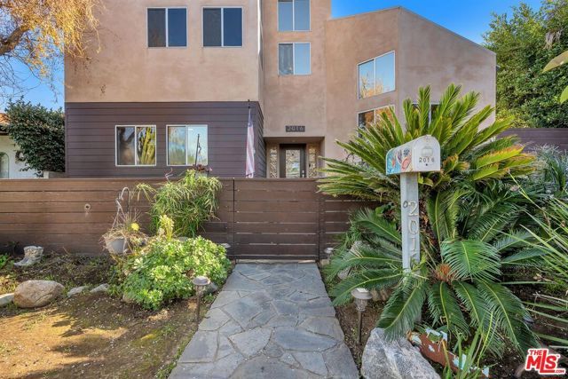 2016 Ashland Avenue, Santa Monica, CA 90405