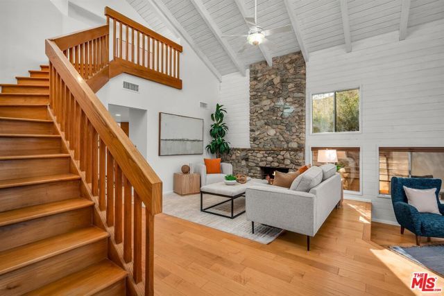 2016 Ashland Avenue, Santa Monica, CA 90405