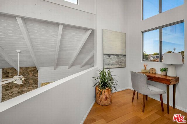 2016 Ashland Avenue, Santa Monica, CA 90405