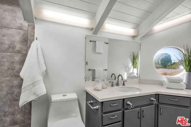 2016 Ashland Avenue, Santa Monica, CA 90405