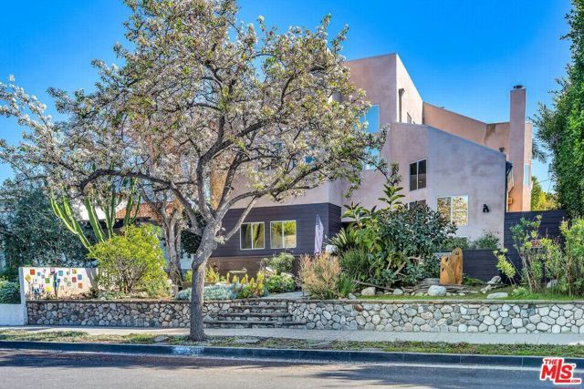 2016 Ashland Avenue, Santa Monica, CA 90405