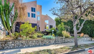 2016 Ashland Avenue, Santa Monica, CA 90405