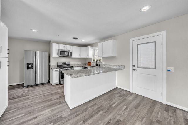 600 N Mill Street, Bowie, TX 76230