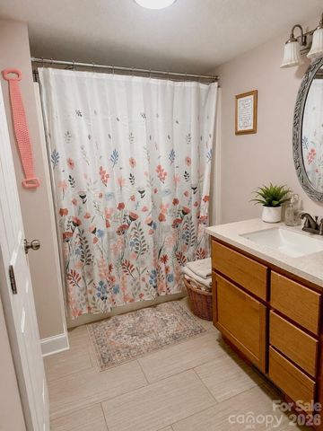 393 Mountain View Drive, Morganton, NC 28655