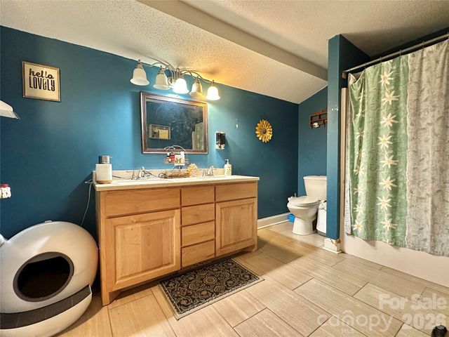 393 Mountain View Drive, Morganton, NC 28655