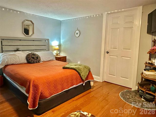 393 Mountain View Drive, Morganton, NC 28655