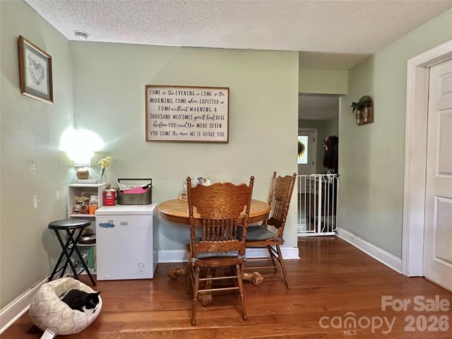 393 Mountain View Drive, Morganton, NC 28655