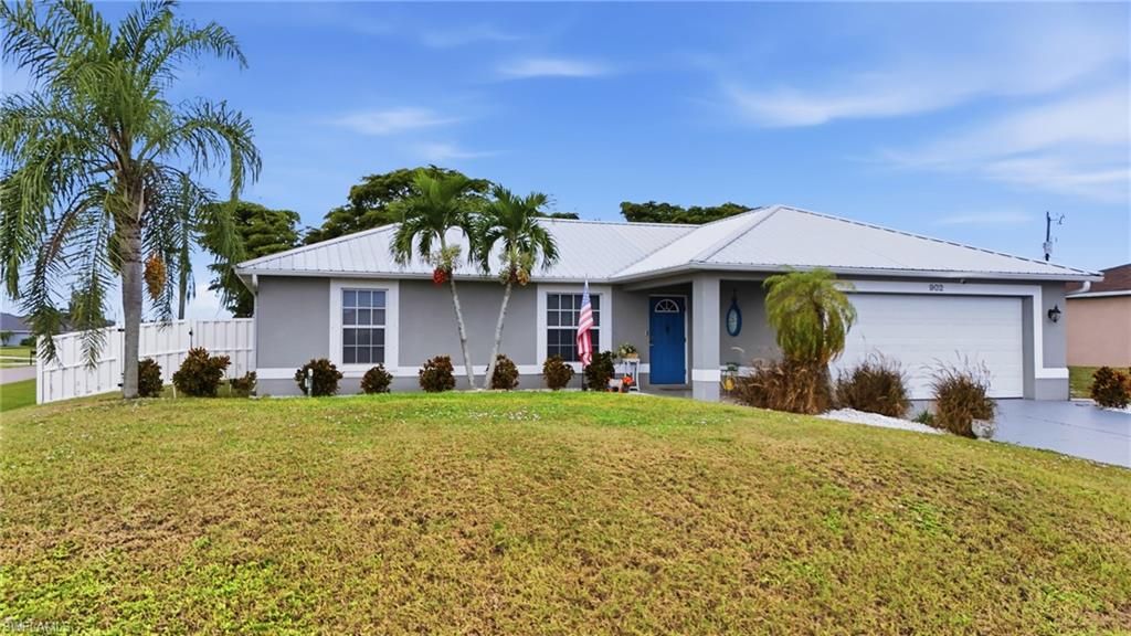 902 NE 5th AVE, Cape Coral, FL 33909