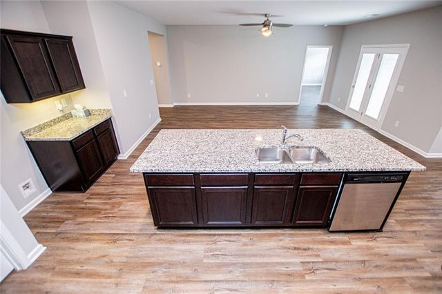 70 Cottontail Lane, Villa Rica, GA 30180